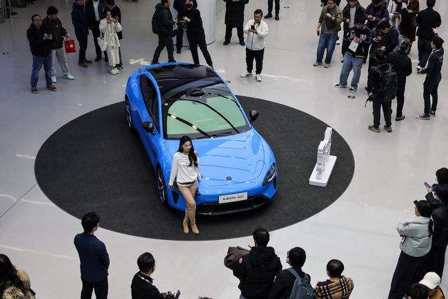 raksasa teknologi china xiaomi meluncurkan generasi terbaru mobil listrik su7 di beijing china kamis 1932026 reutersmaxim shem 1773928590313